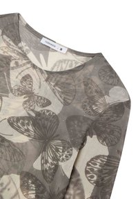 Top leggero e stampato con motivo a farfalla in tonalità di grigio e bianco sporco, con scollatura a costine e sottili accenti di luccichio.