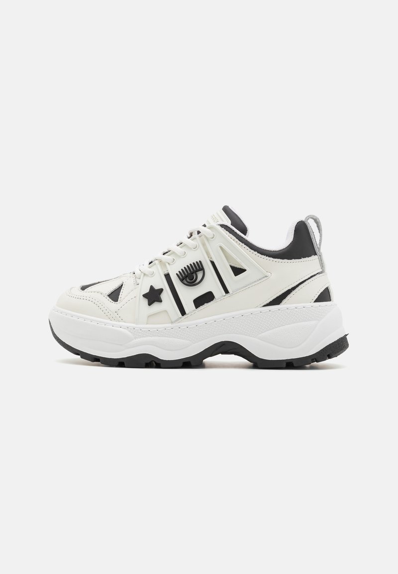 CHIARA FERRAGNI EYEFLY - Sportcipő - off-white/black