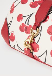 COACH ORIGINALS CHERRY HOBO - Mala de mão - chalk multi