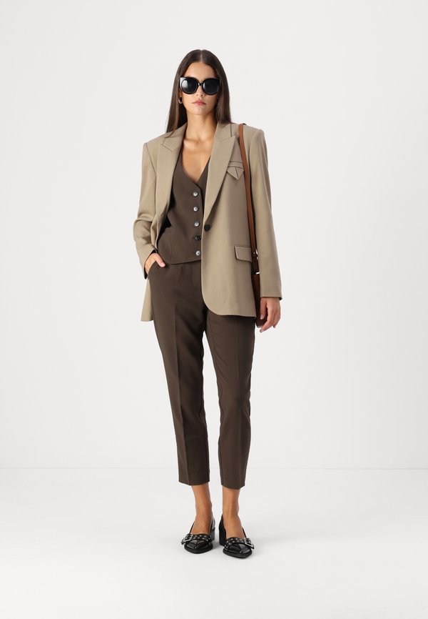 TAILOR - Blazer - timber wolf2