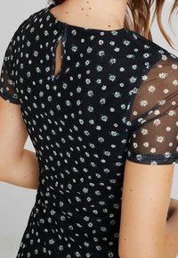 Even&Odd Vestido informal - white