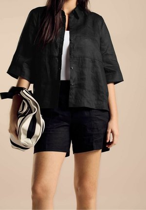 Overhemdblouse - black