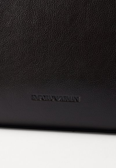 Emporio Armani DUFFLE UNISEX - Resväska - testa moro