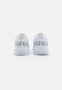 HUGO KILIAN TENN - Matalavartiset tennarit - white