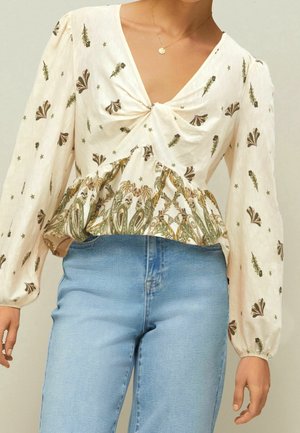 Bluzka z długim rękawem