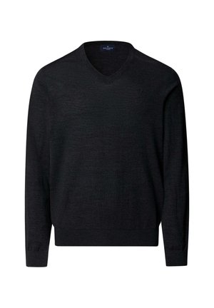 Čierny sveter s v-výstrihom vyrobený z mäkkej, štruktúrovanej tkaniny. Dlhé rukávy s pružnými manžetami a lemom. Jemné logo na hrudi.