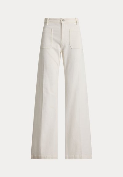 Κρεμ παντελόνι με ψηλή μέση και φαρδιά μπατζάκια, με εμπρόσθιες τσέπες και κλείσιμο με κουμπί και φερμουάρ μπροστά.