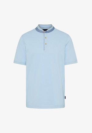 Helles blaues Polohemd aus Baumwolle, mit einem Denim-Kragen, Knopfleiste mit drei Knöpfen, kurzen Ärmeln und subtilen Logodetails.