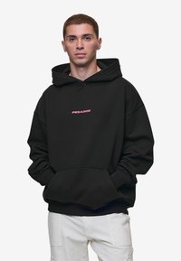 Pegador COLNE LOGO HOODIE - Džemperis ar kapuci - washed black/virtual pink