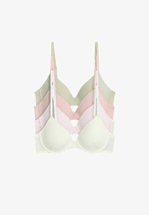 Štyri bezdrôtové vystužené podprsenky naskladané, v bielej, svetloružovej, práškovej ružovej a béžovej farbe, s nastaviteľnými ramienkami na bielom pozadí.