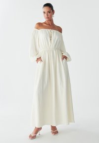 BWLDR GEORGIE  - Maxi šaty - off white