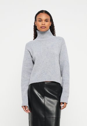 LOIS TURTLENECK - Strikkegenser - blue