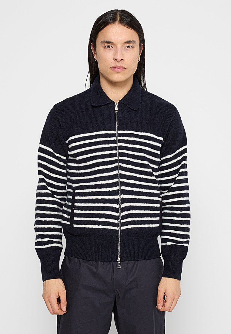 N°21 Vest donkerblauw