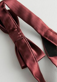 Next Fluga - red