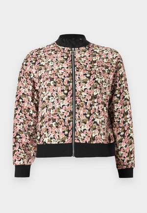 Veste bomber zippée pour femmes avec imprimé floral rose, blanc et olive, col, poignets et ceinture noirs.
