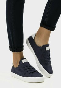 camel active Sneaker low - navy blue