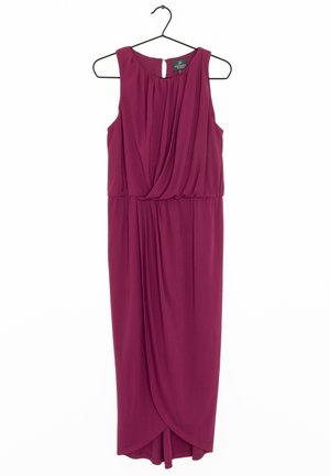 Ärmelloses Midikleid in tiefem Purpur mit gerafftem Oberteil, drapiertem Vorderteil und rundem Ausschnitt, an einem schwarzen Kleiderbügel hängend.