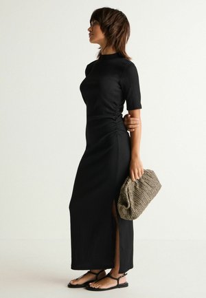 TEXTURED RUCHED REGULAR FIT TALL  - Maksimekko - black