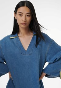 Leem V-NECK - Maxi-jurk - blue