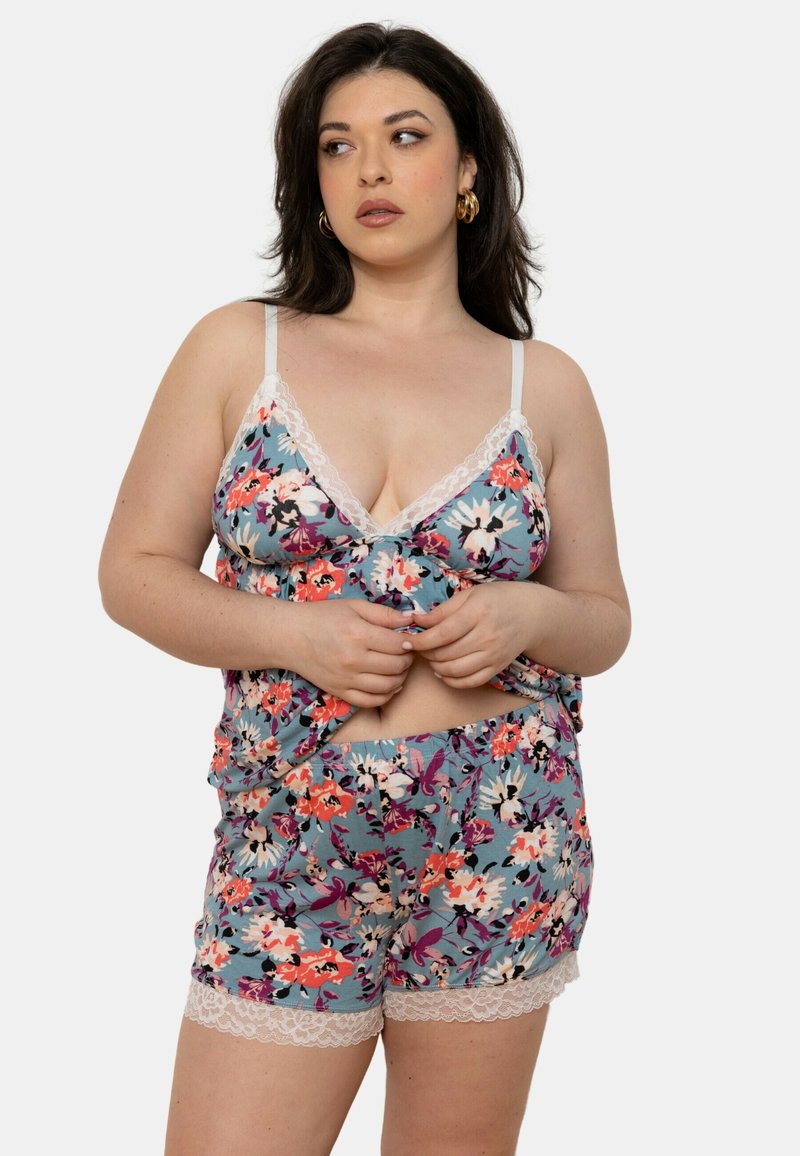 Ensemble de bralette et short à imprimé floral en bleu clair avec des accents roses, orange et violets. Caractéristiques d'une bordure en dentelle et de bretelles ajustables.
