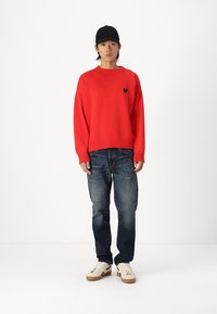 Kaotiko BROKEN HEART SWEATER UNISEX - Jumper - red