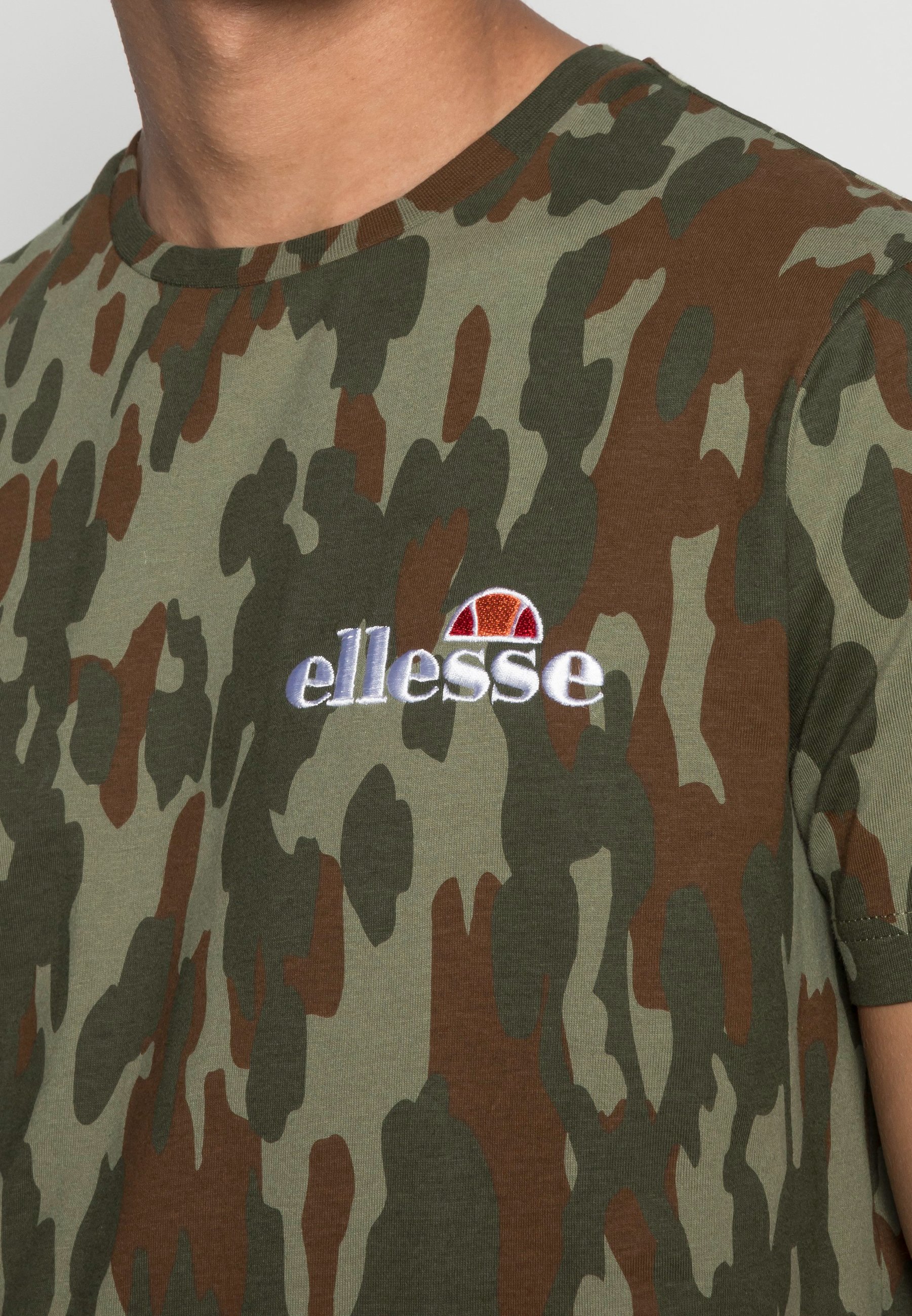 Ellesse VOODOO CAMO - T-Shirt print 