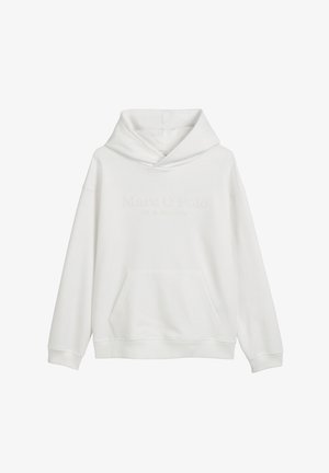 Weißer Hoodie mit Kängurutasche, weichem Stoff, weitem Ausschnitt und geprägt Logo "Marc O'Polo EST. IN STOCKHOLM" auf der Vorderseite.