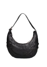 Borsa a spalla in pelle nera con una forma curva, chiusura con zip e due cinghie orizzontali su ciascun lato. Texture liscia con una lieve lucentezza.