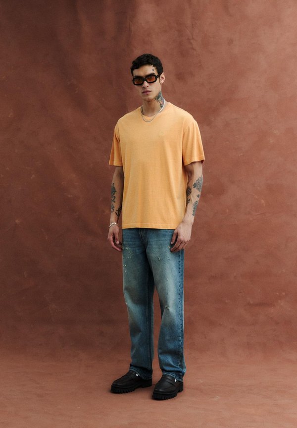 PAVEL - Print T-shirt - golden ochre4