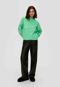 QS - Sweter