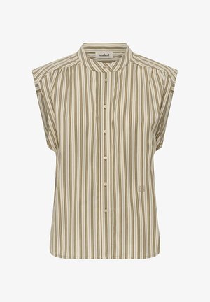 Ermeløs beige bluse med vertikale brune striper, en liten ståkrage og knapper foran, merket "soaked" ved halsen.