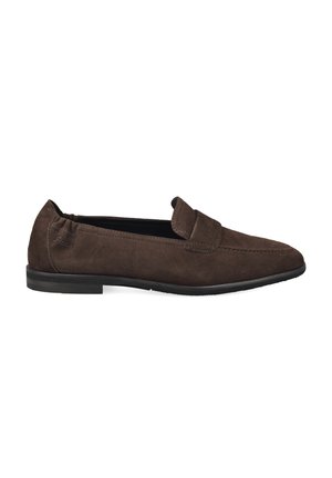 Brauner Wildleder-Slipper mit schwarzer Sohle und niedrigem Absatz, mit einem Riegel über dem Rist und dezenten Ziernähten.