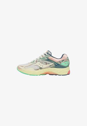 Saucony, PROGRID OMNI 9 S71015-1 - Skateschoenen - beige blue