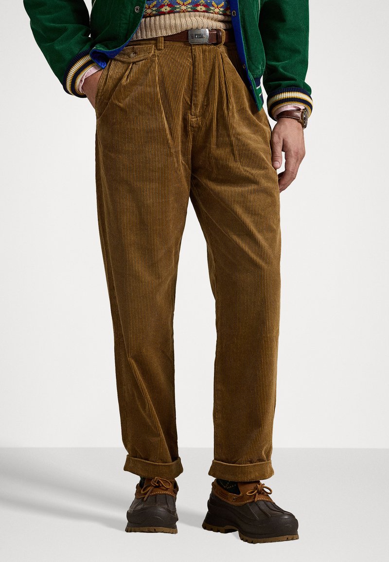 Polo Ralph Lauren WHITMAN RELAXED FIT CORDUROY TROUSER - Pantalones - biscuit tan