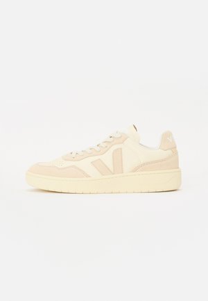 V 90 - Trainers - light yellow