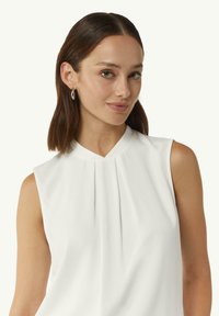 comma Blouse - weiß