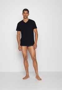 BOSS COMFORT 2 PACK - Podkoszulki