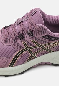 ASICS GEL-VENTURE 9 - Løpesko for mark - dusty mauve/champagne
