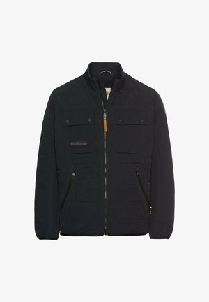 Marineblau gesteppte Jacke mit hohem Kragen, zwei Brusttaschen, seitlichen Reißverschlusstaschen und kontrastierendem Reißverschluss-Anhänger. Weiches, strukturiertes Material.
