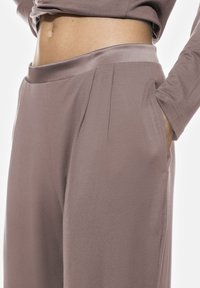 mey Pyjamabroek - milk n coffee