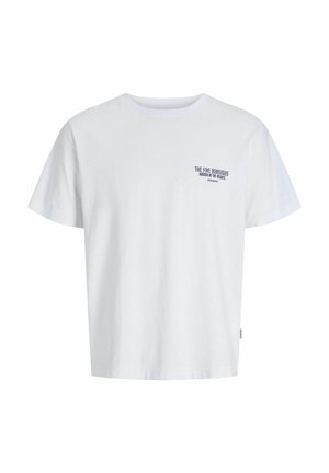 T-shirt en coton blanc avec un col rond, des manches courtes et un petit texte graphique bleu sur la poitrine gauche indiquant "LES CINQ ARRONDISSEMENTS."