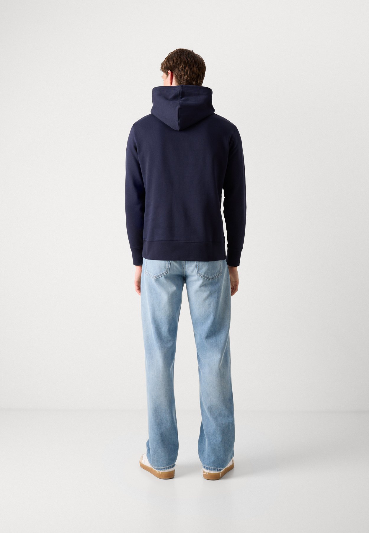 Kapuzenpullover