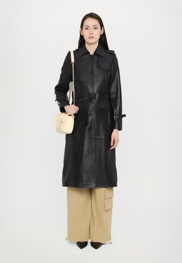 ICONIC SNAKE PUFFY - Umhängetasche - pristine