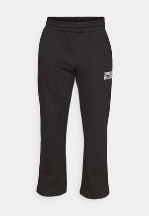 Crne trenirke od mekog materijala, s opuštenim krojem, elastičnim pojasom i otisnutim logo detaljem sa strane.