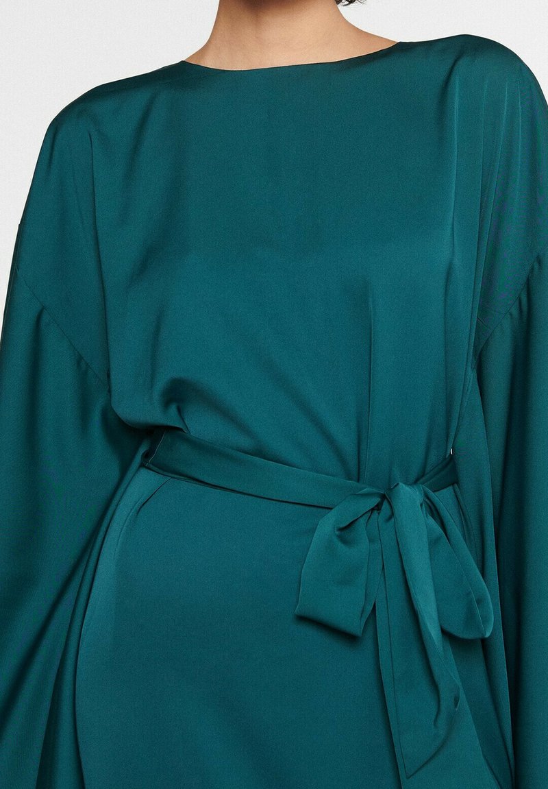 Maryisa MODEST - Maxi dress - emerald green/green - Zalando.ie