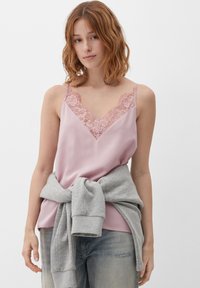 QS MIT SPITZE - Top - zartrosa