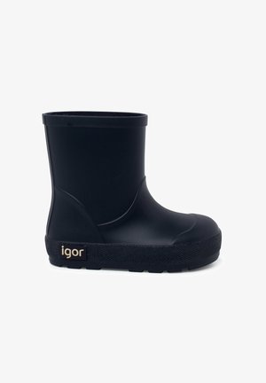 Botte de pluie en caoutchouc noir avec un bout arrondi et une semelle texturée noire. Équipée d'un logo sur le côté et d'un dessus lisse et imperméable.