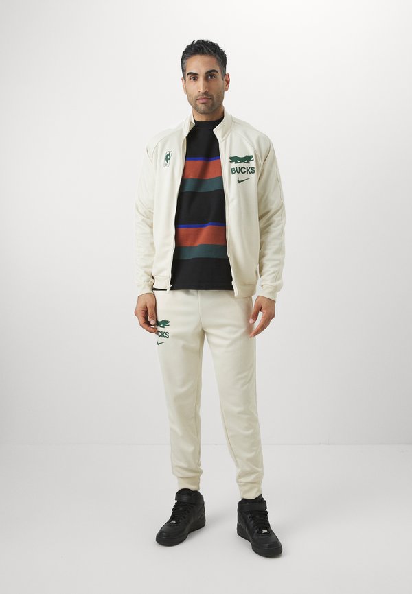 NBA MILWAUKEE BUCKS TRACKSUIT - Club wear4