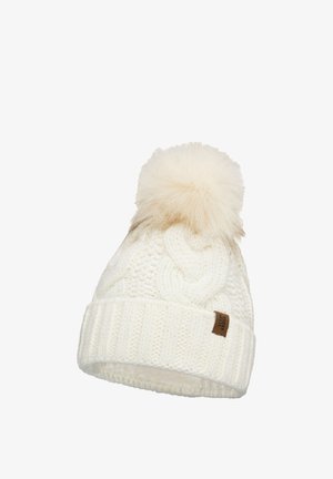 Berretto lavorato a maglia di colore bianco con motivo a treccia e risvolto a costine, dotato di un pompon soffice sulla parte superiore e di un'etichetta in pelle sul lato.