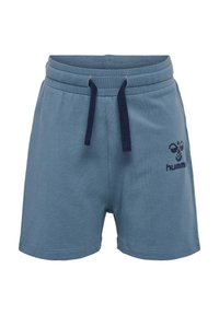 Blå bomullsshorts med elastisk midjeband, marinblå dragsko och en liten tryckt logotyp framtill. Slät textur, avslappnad design.